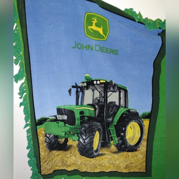 John Deere Fringed Throw Blanket 71 X 52 Tractor Farming - Picture 2 of 4